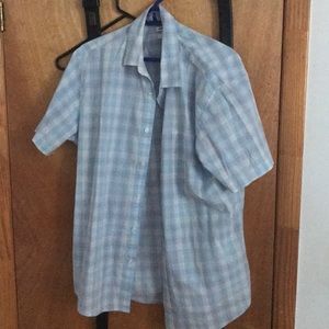 Amazon’s Essentials Plaid Casual Poplin Shirt